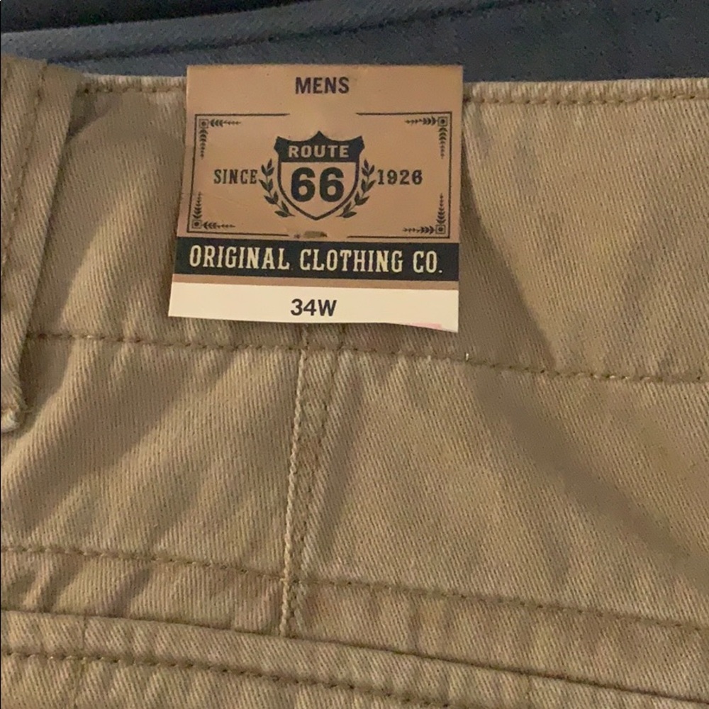 Mens brand new short amazing quality. Durable.